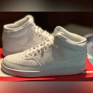 MEN'S NIKE COURT VISION MID CASUAL SHOES 8.5